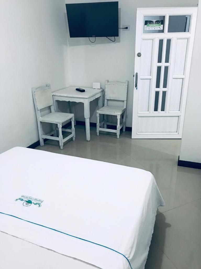 Hospedaje 3 Esquinas Guatapé 外观 照片