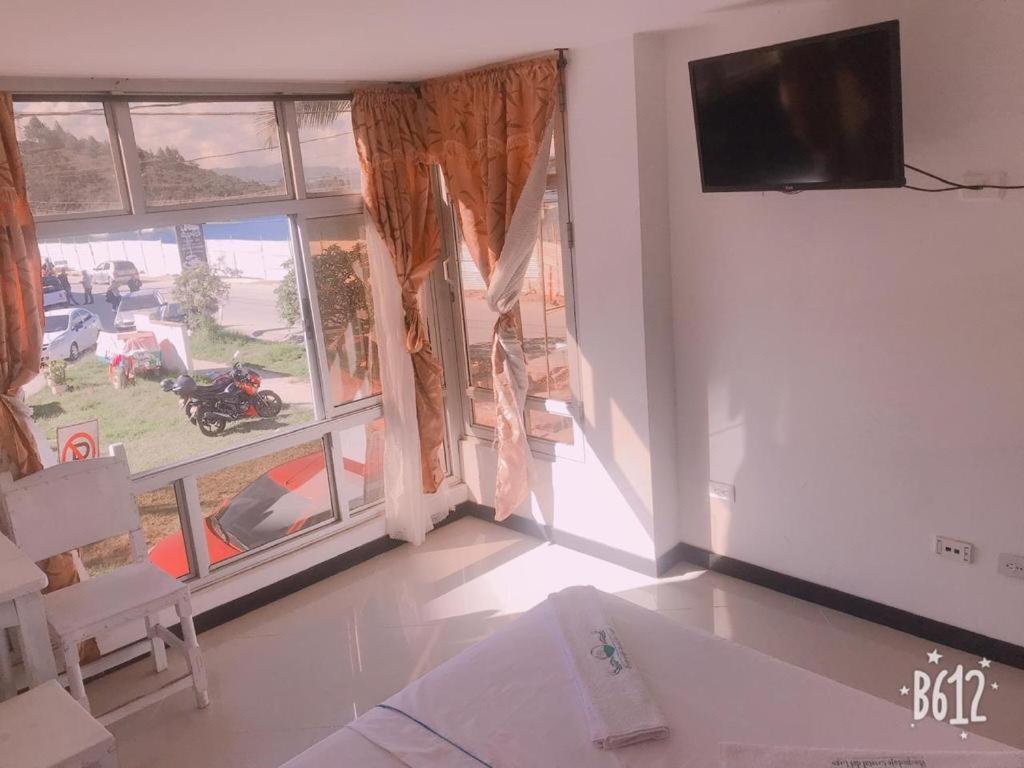 Hospedaje 3 Esquinas Guatapé 外观 照片