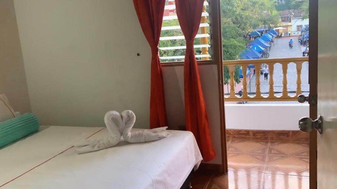 Hospedaje 3 Esquinas Guatapé 外观 照片