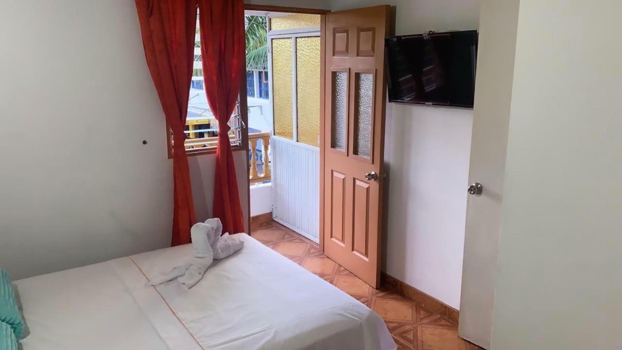 Hospedaje 3 Esquinas Guatapé 外观 照片